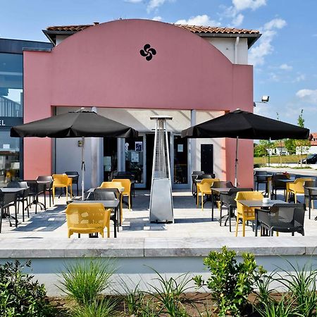 Hotel Restaurant Aldaburua Larressore Zewnętrze zdjęcie